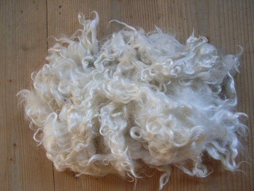 Flocons de laine mohair blanc